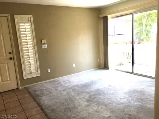 Photo #5: 2208345 Listing 