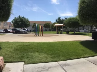 Photo #3: 2208355 Listing 