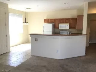 Photo #6: 2208355 Listing 