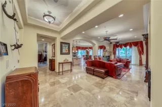 Photo #4: 2208357 Listing 