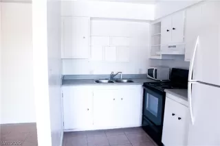 Photo #5: 2208374 Listing 