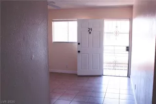 Photo #6: 2208374 Listing 