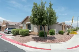 Photo #1: 2208585 Listing 