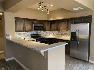 Photo #6: 2208606 Listing 