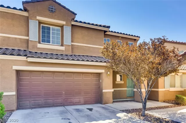 MLS: 2208628 Condo For Sale