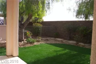 Photo #3: 2208716 Listing 