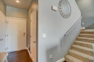 Photo #2: 2208772 Listing 