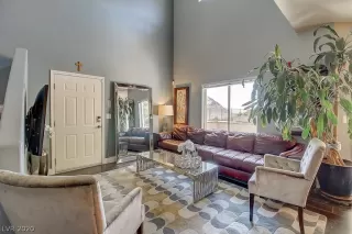 Photo #4: 2208772 Listing 