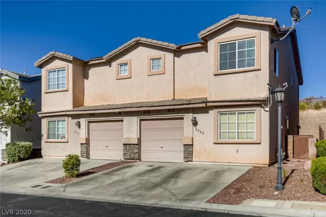 MLS: 2208816 Condo For Sale