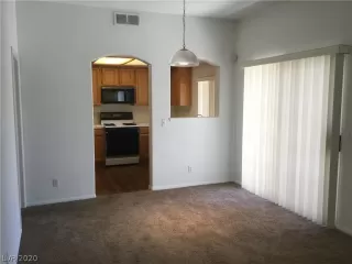 Photo #4: 2208935 Listing 