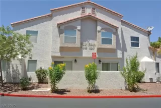 Photo #2: 2208949 Listing 