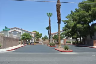 Photo #4: 2208949 Listing 