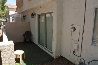 Photo #6: 2208949 Listing 