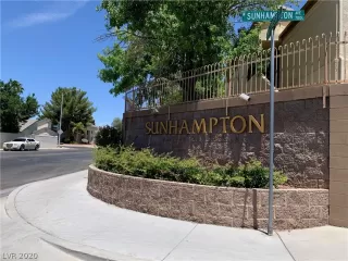 Photo #1: 2208997 Listing 