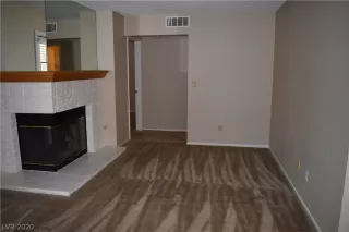 Photo #6: 2209015 Listing 