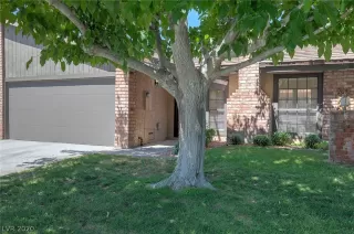 Photo #1: 2209077 Listing 