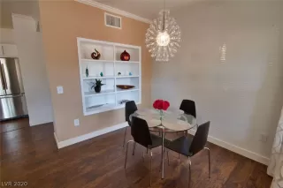 Photo #5: 2209112 Listing