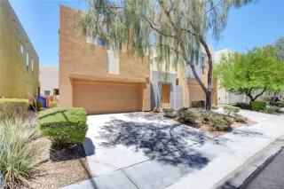 Photo #2: 2209152 Listing 