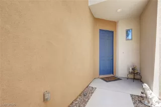 Photo #4: 2209152 Listing 