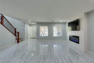 Photo #6: 2209157 Listing