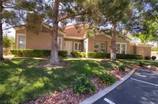 Photo #1: 2209184 Listing 