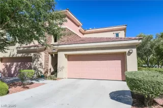 Photo #3: 2209244 Listing