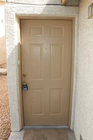 Photo #2: 2209253 Listing 