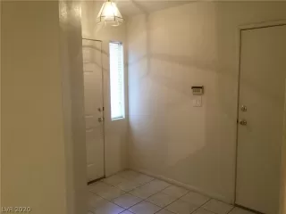 Photo #2: 2209295 Listing 