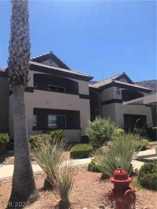 Photo #2: 2209321 Listing