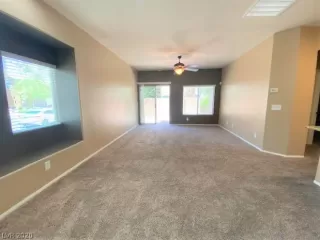 Photo #3: 2209519 Listing 