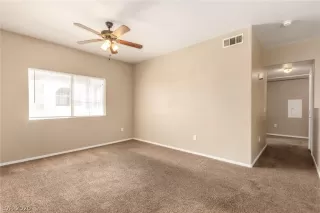 Photo #2: 2209541 Listing