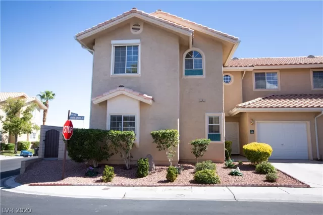 MLS: 2209564 Condo For Sale