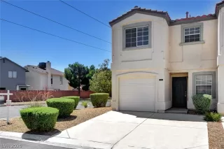 Photo #1: 2209627 Listing