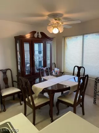 Photo #5: 2209655 Listing