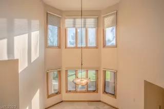 Photo #2: 2209658 Listing 