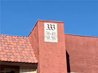 Photo #2: 2209791 Listing