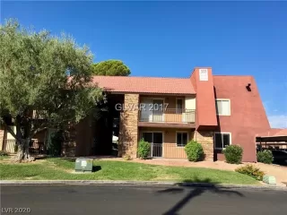 Photo #3: 2209791 Listing