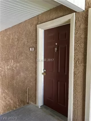 Photo #6: 2209791 Listing