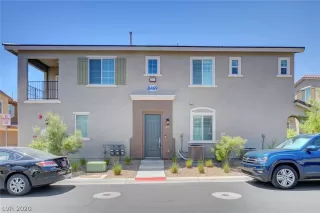 Photo #1: 2209821 Listing