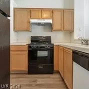 Photo #3: 2209831 Listing 