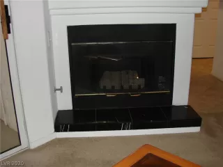 Photo #1: 2209948 Listing