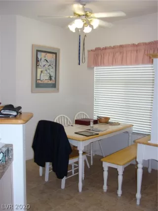 Photo #5: 2209948 Listing