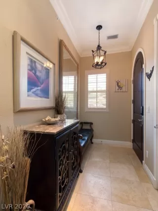 Photo #2: 2209977 Listing 