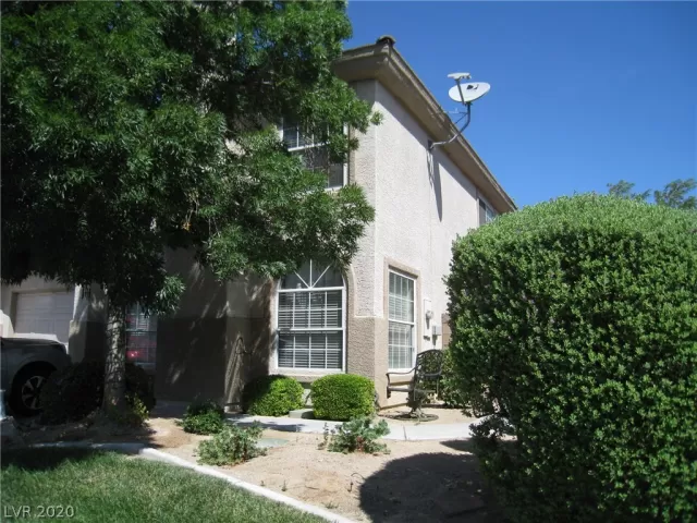 MLS: 2210013 Condo For Sale