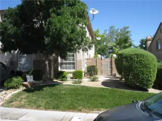 Photo #1: 2210013 Listing