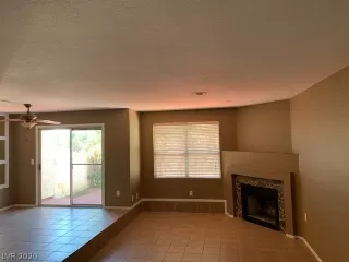 Photo #3: 2210038 Listing 