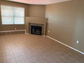 Photo #4: 2210038 Listing 