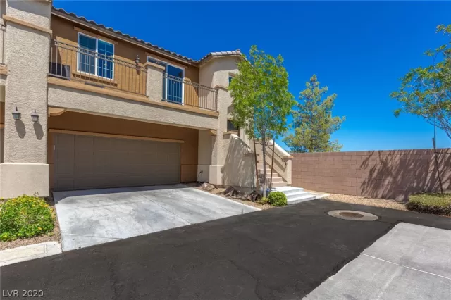 MLS: 2210163 Condo For Sale