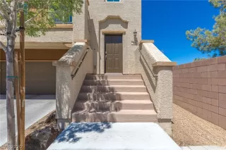 Photo #1: 2210163 Listing