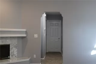 Photo #5: 2210165 Listing 